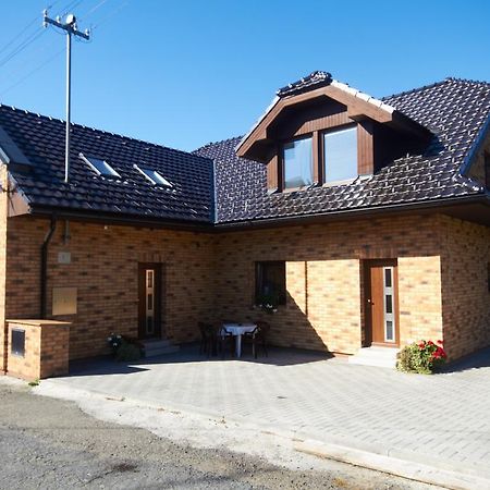 U Haryho Hotel Dolní Bečva Екстериор снимка